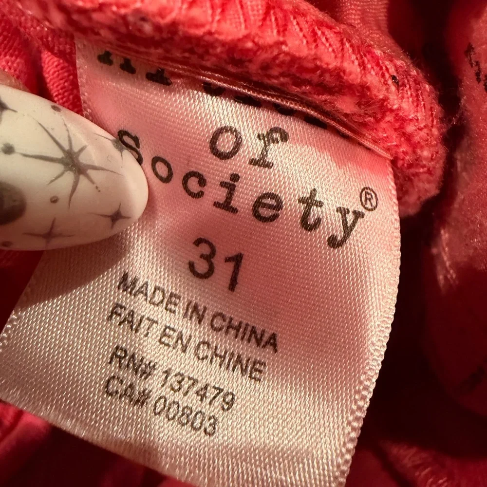 Articles Of Society Pink Coral Straight Leg Stretch Jeans Size 31
